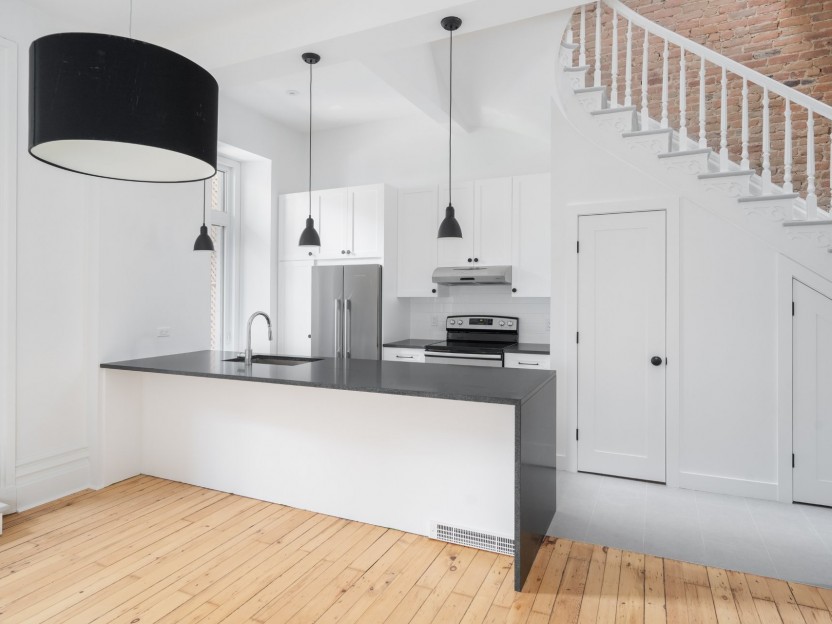 1839 Rue Baile Photo 2