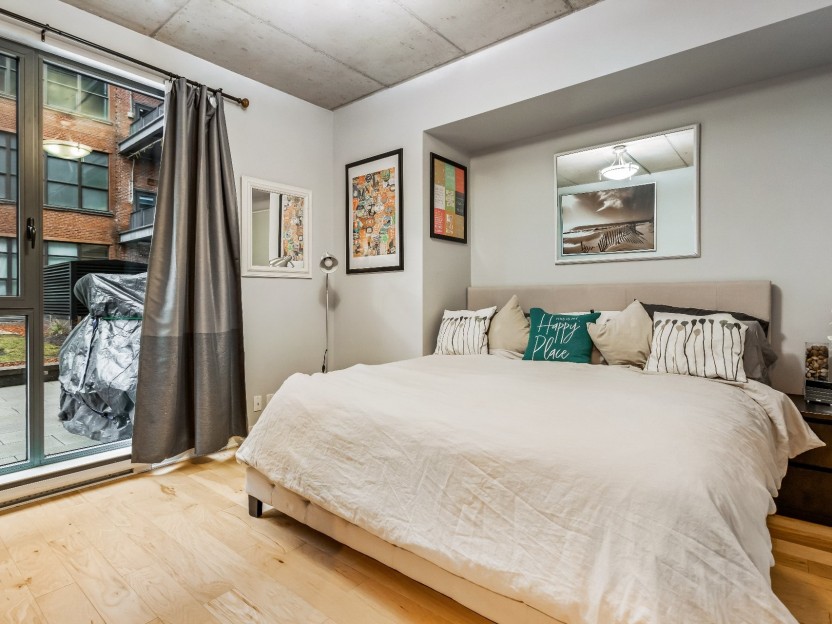 1740 Rue St-Patrick Photo 8