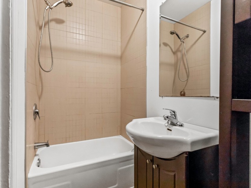 3532 Rue Joseph Photo 3