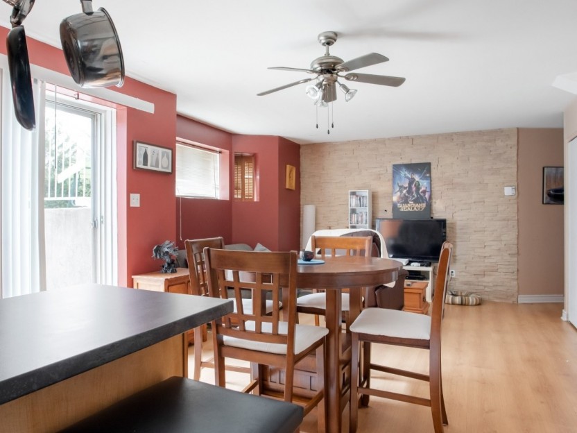 4400 Rue Becket Photo 3