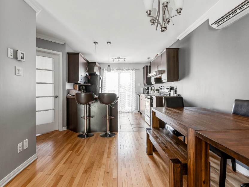 72 Rue Desparois Photo 4
