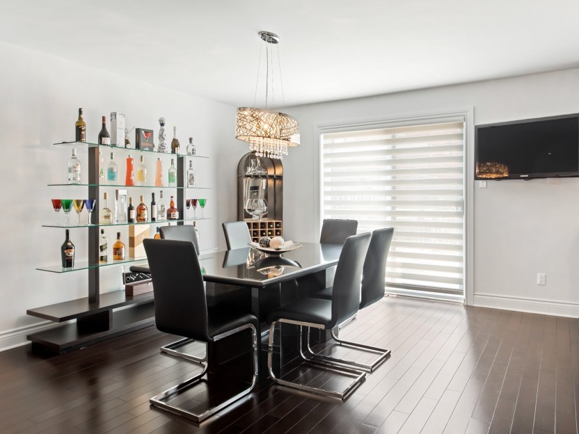 216Z Av. Hermitage Photo 4