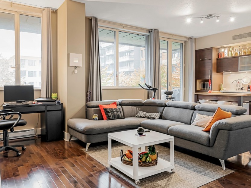 801 Rue de la Commune E. Photo 8