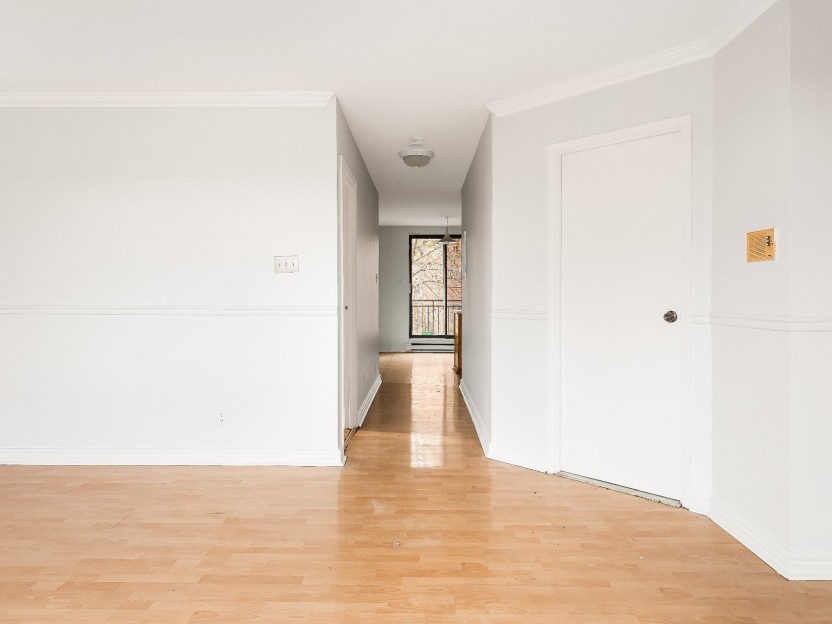 640 Boul. Chomedey Photo 8
