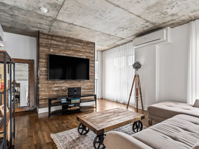 225 Rue de la Montagne Photo 3