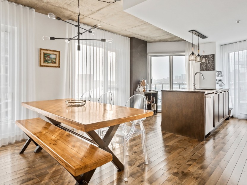 225 Rue de la Montagne Photo 5
