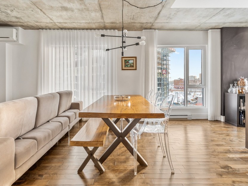225 Rue de la Montagne Photo 8