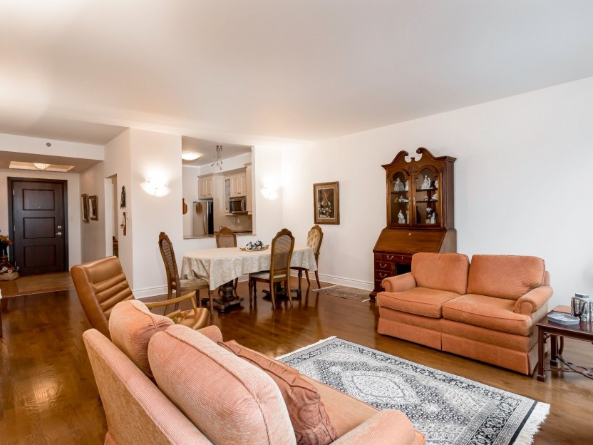 5840 Av. Marc-Chagall Photo 7