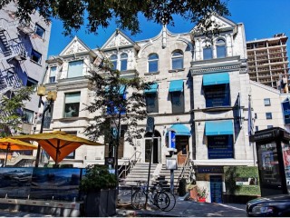 1227A Rue de la Montagne Photo 1