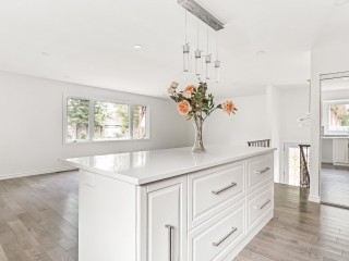 416 Montrose Drive Photo 5