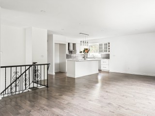 416 Montrose Drive Photo 9