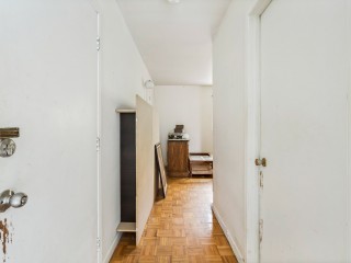 4351-4357 Av. Laval Photo 7