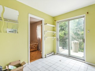 4351-4357 Av. Laval Photo 9