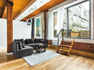 389 Rue St-Paul O. Photo 3