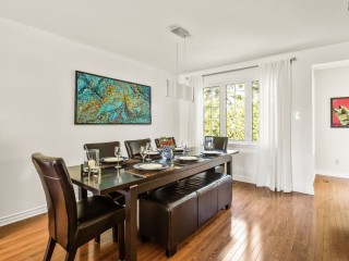 293 Rue André-Brunet Photo 8