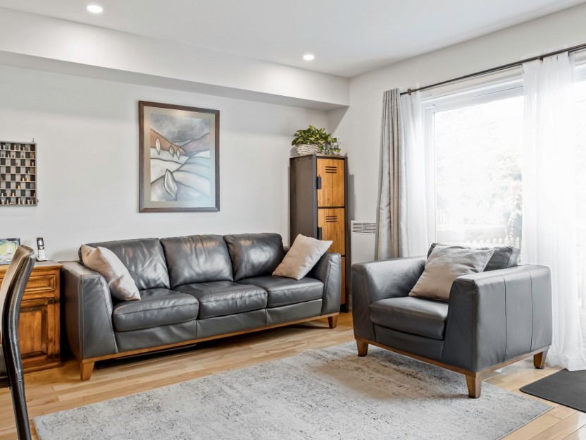 319 Av. Donegani Photo 10
