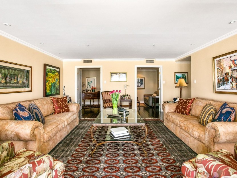 4700 Rue Ste-Catherine O. Photo 4