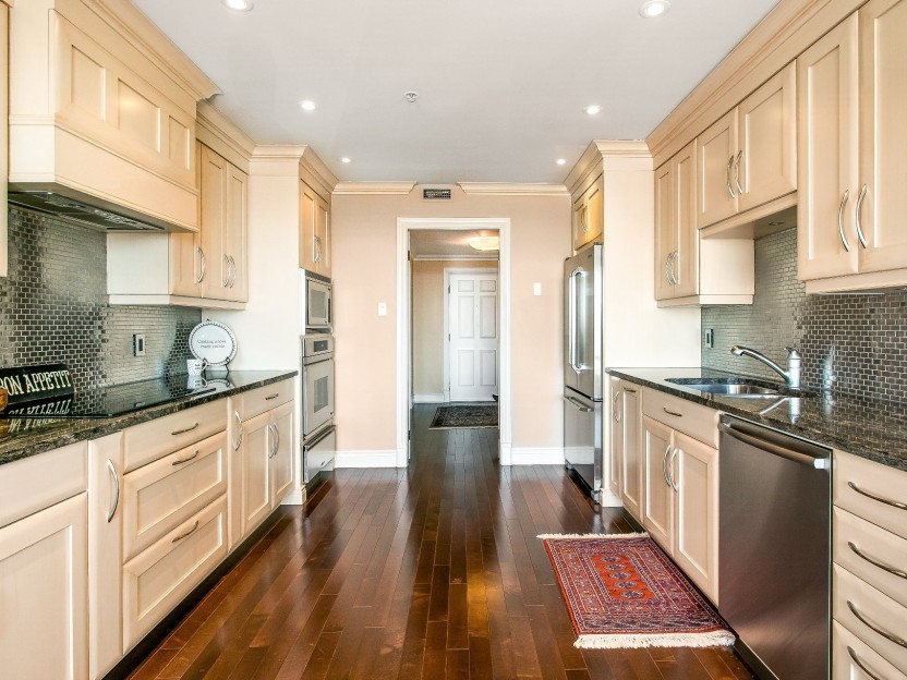 4700 Rue Ste-Catherine O. Photo 7