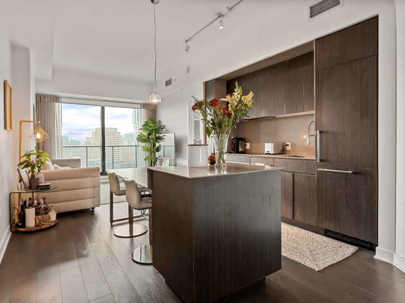 1288 Av. des Canadiens-de-Montréal Photo 6