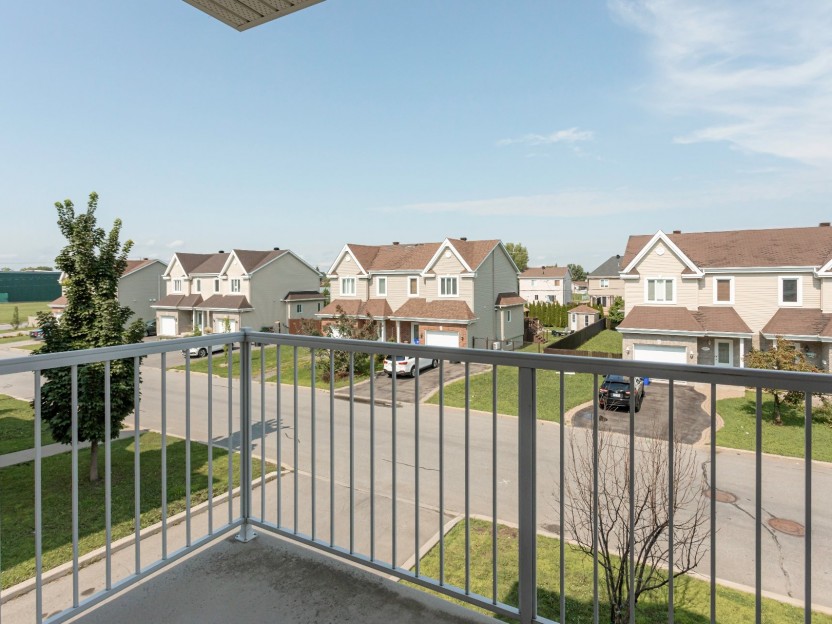 2940 Rue Montcalm Photo 5