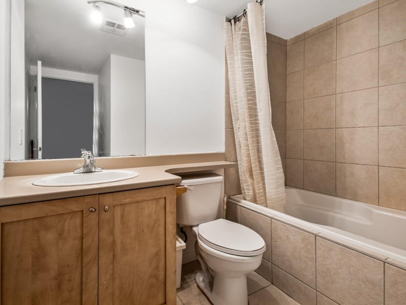 1225 Rue Notre-Dame O. Photo 8
