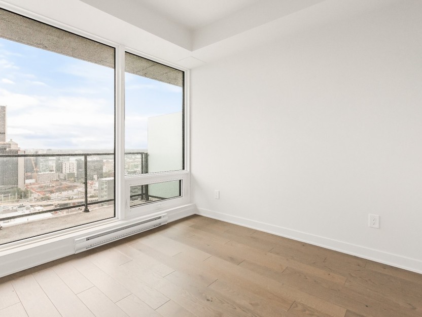 1188 Rue St-Antoine O. Photo 6