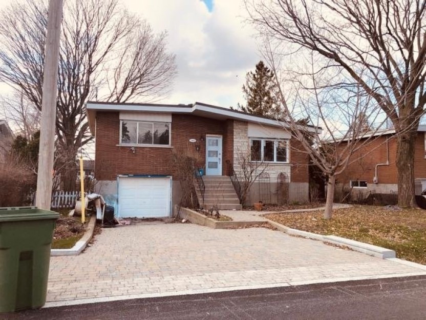 14855 Rue Rideau Photo 1
