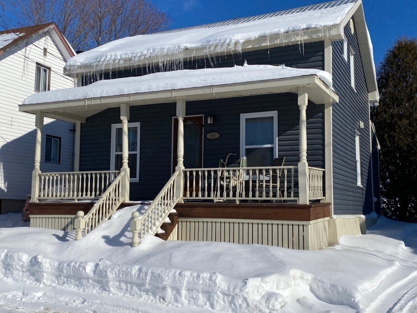 915 Av. Jacques Photo 1