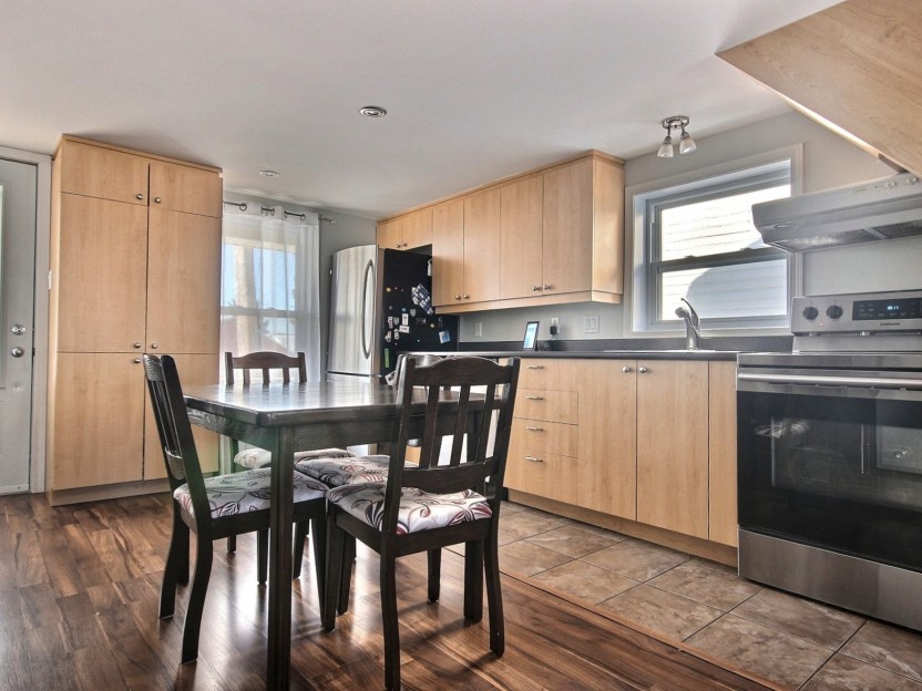 915 Av. Jacques Photo 6