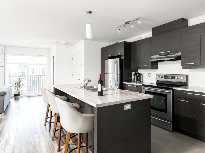 838 Rue Valois Photo 4