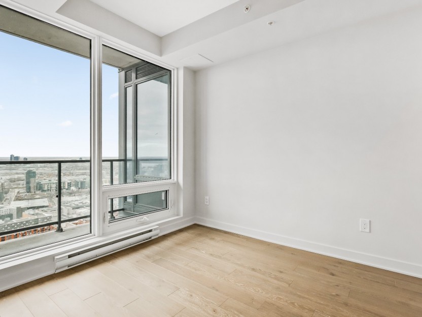 1188 Rue St-Antoine O. Photo 7