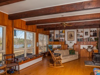 829 Ch. du Lac-Meech Photo 6