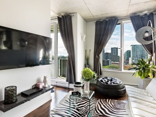 71 Rue Duke Photo 3