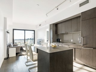 1288 Av. des Canadiens-de-Montréal Photo 4