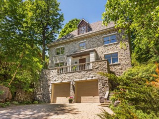 1265 Rue Redpath-Crescent Photo 1