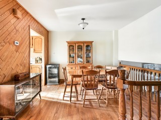 30 Av. Jean-Brillant Photo 2