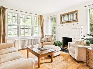 14 Av. Bayview Photo 2