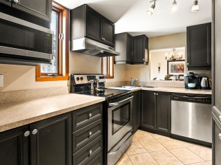 155 Allancroft Road Photo 7