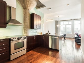 1000 Rue de la Commune E. Photo 9