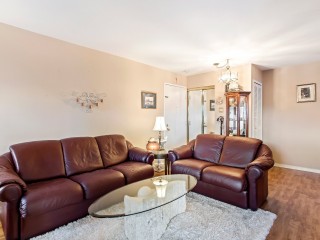 14605 Boul. de Pierrefonds Photo 3
