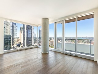 1450 Boul. René-Lévesque O. Photo 2