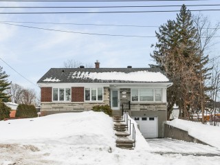 460 44e Avenue Photo 1