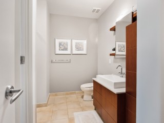 1000 Rue de la Commune E. Photo 8