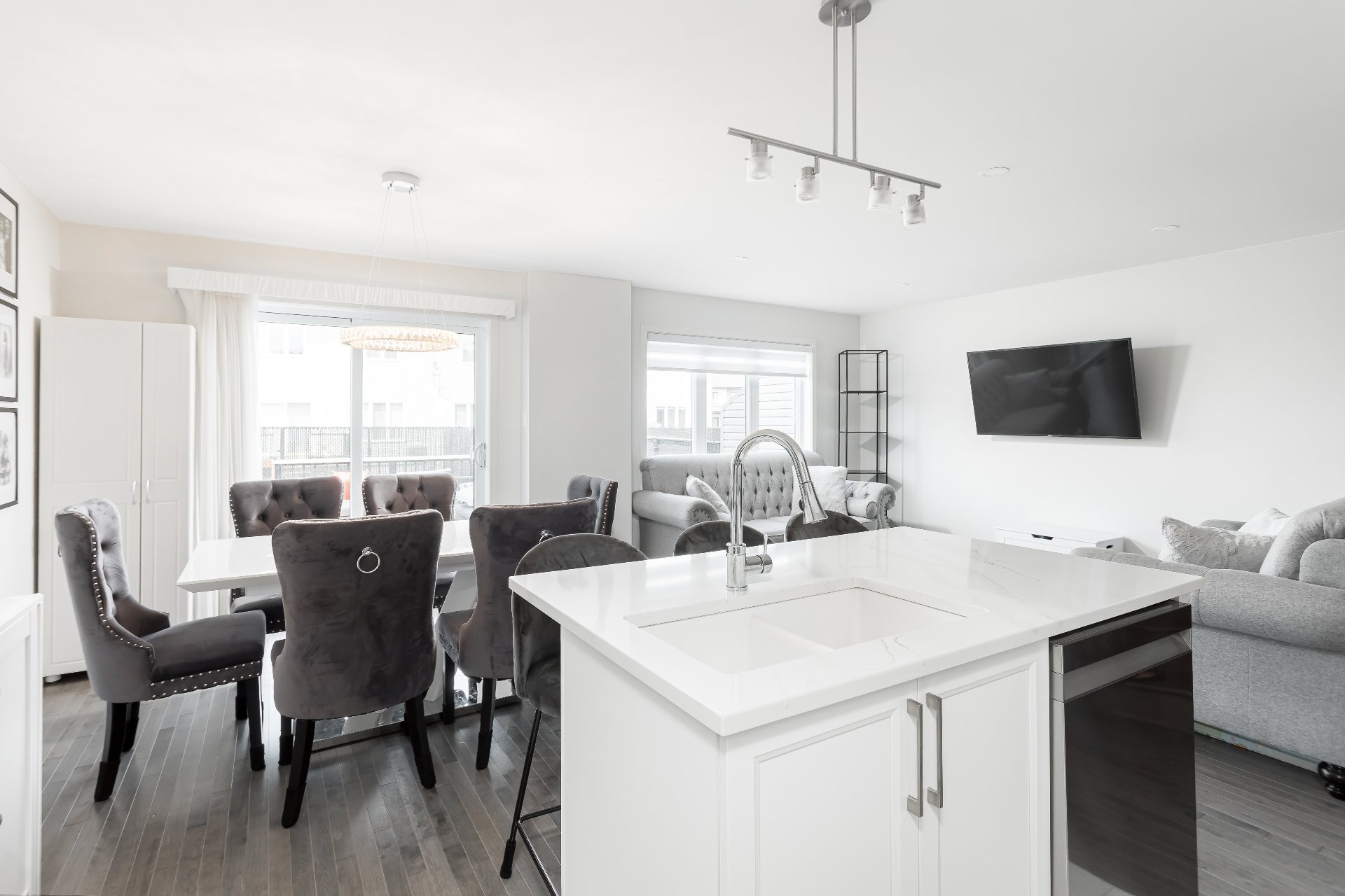 137 Rue ÈveCournoyer, VaudreuilDorion